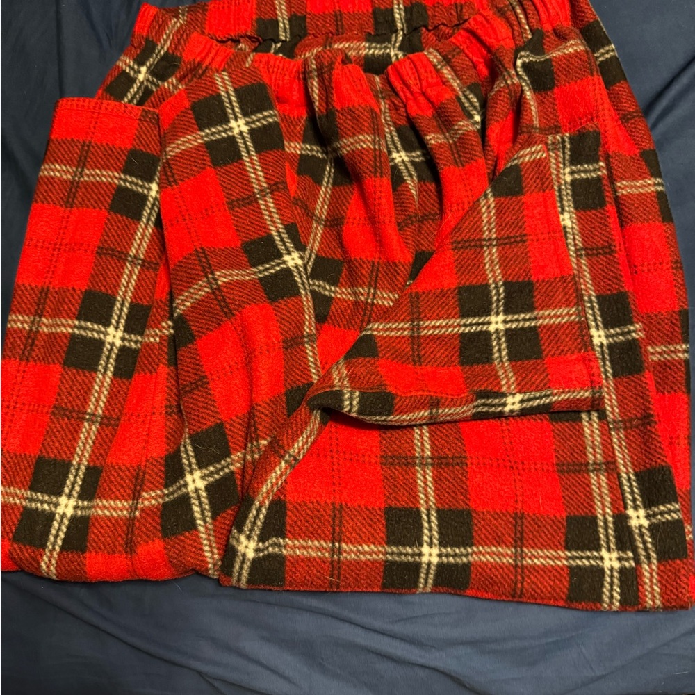 Vibrant Red and Black Plaid Sweatpants with Drawstring Waist